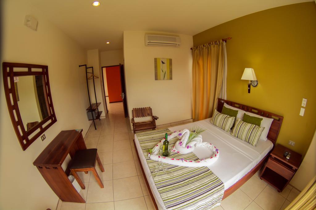 Hotel La Fortuna ภายนอก รูปภาพ