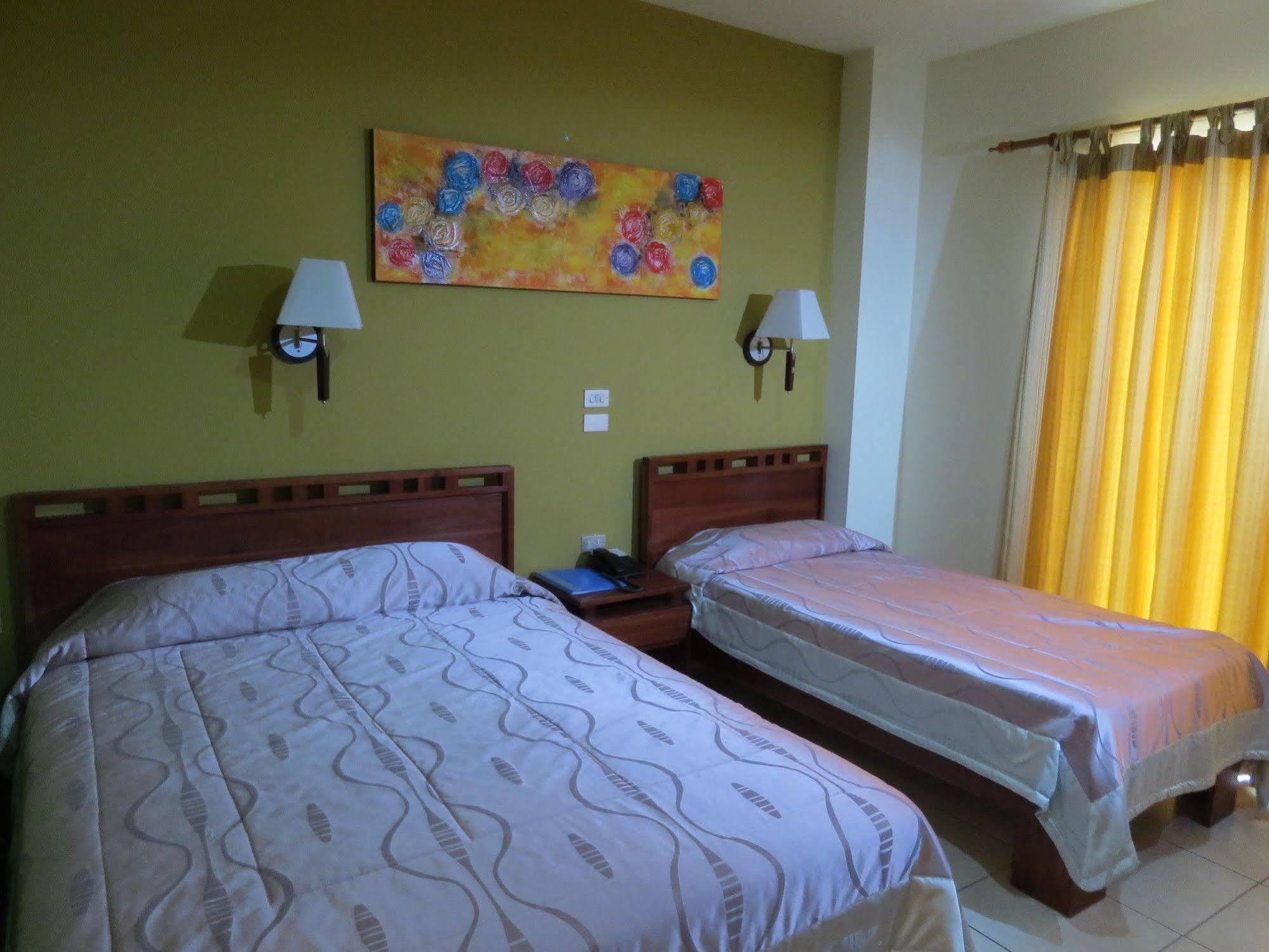 Hotel La Fortuna ภายนอก รูปภาพ